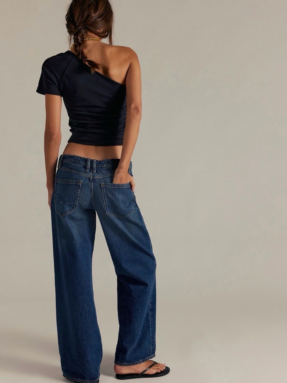 Free People Tennessee Low Rise Boyfriend Jeans, size 26, perfect condition - Picture 2 of 6